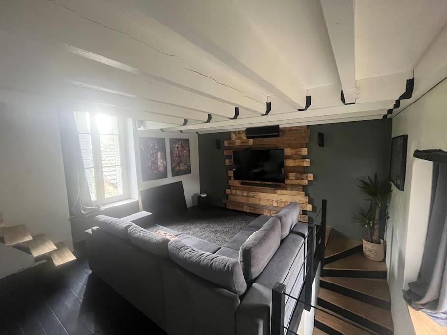 Вилла La Maisonnette De La Charme Fleurey-sur-Ouche Экстерьер фото